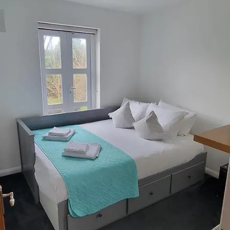 House For Rent In London Villa Mill Hill Exterior photo